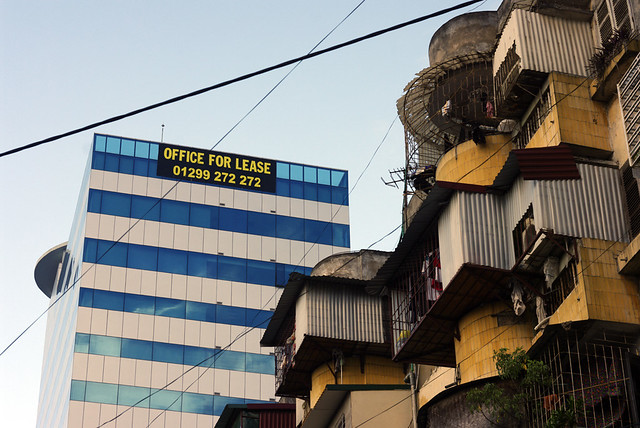 Office for lease còn chuồng chim cho ai?